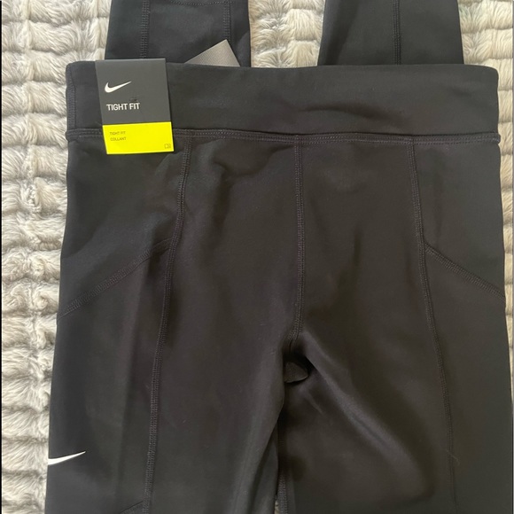 Nike Leggings - Picture 3 of 3